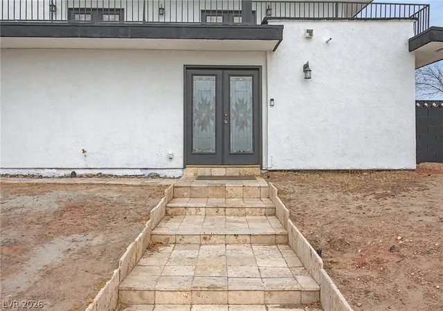 Photo 3 of Single family home for sale at 6912 Vivian Cir, Las Vegas, NV 89145 | MLS# 2800300 | Listing updated on 2026-08-20