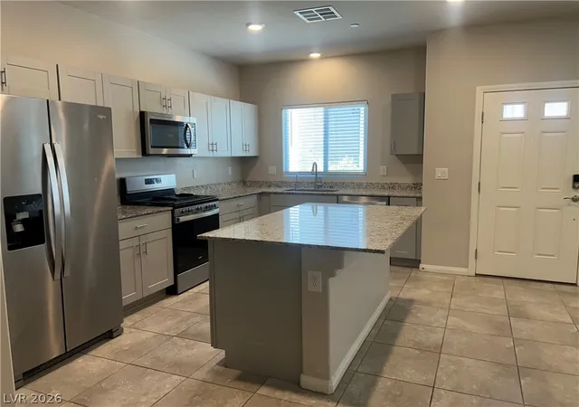 Photo 2 of Townhouse for sale at 532 Ripple Brk Ct, Henderson, NV 89044 | MLS# 2797866 | Listing updated on 2026-08-26