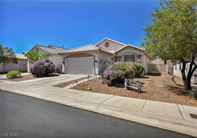 Photo 3 of Single family home for sale at 49 Blaven Dr, Henderson, NV 89002 | MLS# 2800021 | Listing updated on 2026-07-15