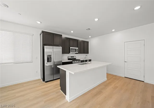 Photo 4 of Sale Pending at 1431 Great Snipe Ave, Las Vegas, NV 89138 | MLS# 2800424 | Listing updated on 2026-08-25