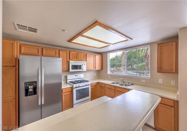 Photo 4 of Condo for sale at 833 Aspen Peak Loop #1711, Henderson, NV 89011 | MLS# 2800439 | Listing updated on 2026-08-18
