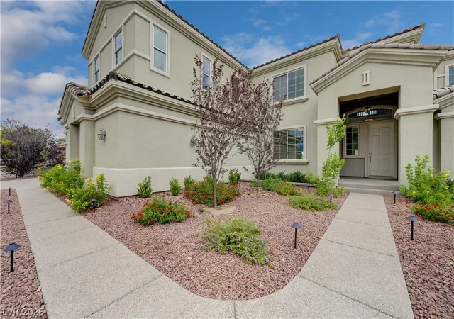 Photo 4 of Single family home for sale at 5532 Collier Hills St, Las Vegas, NV 89149 | MLS# 2800489 | Listing updated on 2026-10-07