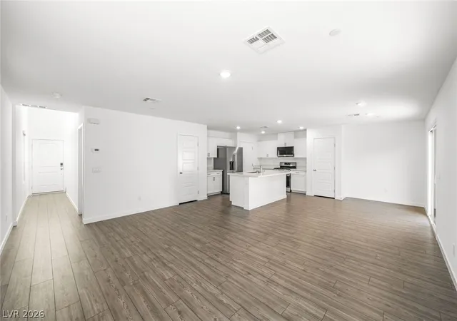 Photo 3 of Sale Pending at 107 Scarhill Trak Ave, Henderson, NV 89011 | MLS# 2800805 | Listing updated on 2026-08-24