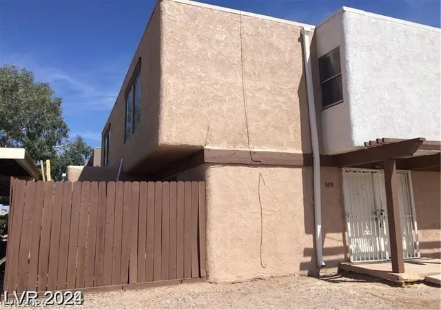 Photo 1 of Townhouse for sale at 3435 Villa Knls S Dr, Las Vegas, NV 89120 | MLS# 2800087 | Listing updated on 2026-07-17