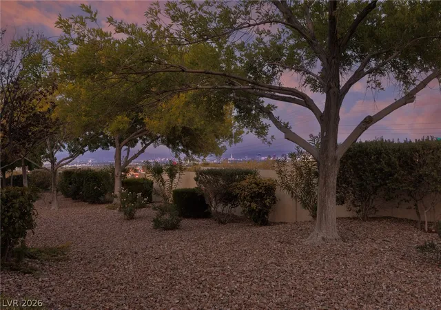 Photo 2 of Townhouse for sale at 10627 Mission Lakes Ave, Las Vegas, NV 89134 | MLS# 2800932 | Listing updated on 2026-07-21