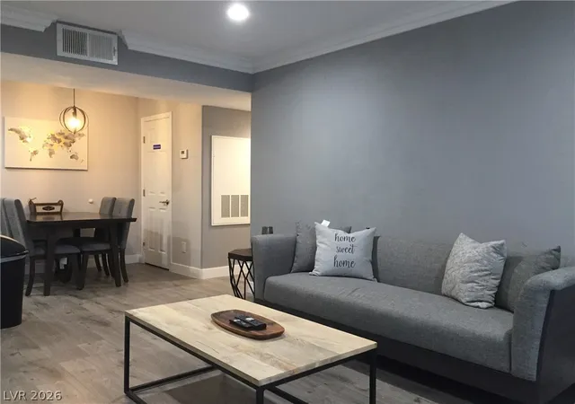 4th image of 201 Mission Laguna Ln, Las Vegas, NV 89107