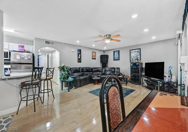 Listing Photo 5 - Condo for sale in building located at 4428 W Lake Mead Blvd, Las Vegas, NV 89108 - Unit #101