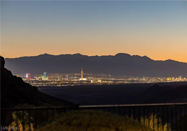 Photo 1 of Single family home for sale at 3 Vicolo Bella, Henderson, NV 89011 | MLS# 2800924 | Listing updated on 2026-09-29