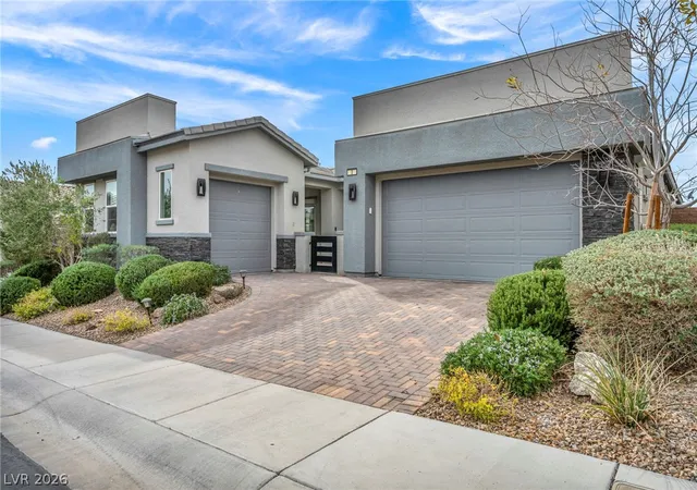 Photo 3 of Single family home for sale at 3 Vicolo Bella, Henderson, NV 89011 | MLS# 2800924 | Listing updated on 2026-09-29