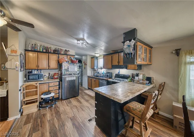 2nd image of 1400 W Horn Rd, Pahrump, NV 89048 | MLS# 2801051