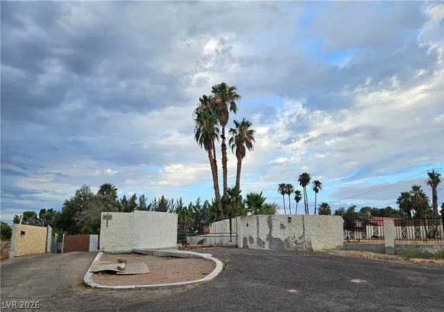 Photo 1 of Land for sale at 3115 E Viking Rd, Las Vegas, NV 89121 | MLS# 2801104 | Listing updated on 2026-07-28