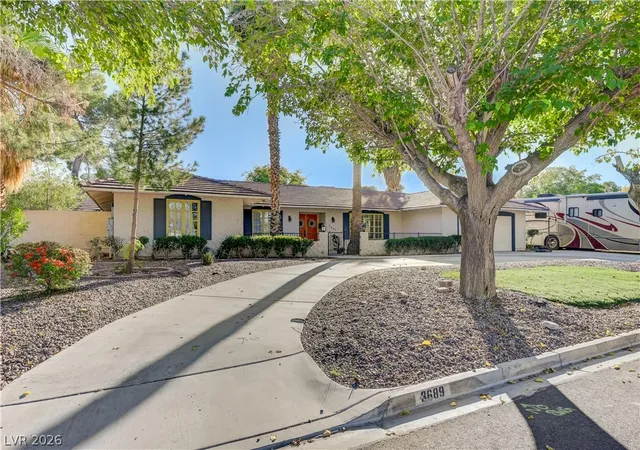 5th image of 3689 N Rosecrest Cir, Las Vegas, NV 89121 | MLS# 2801138