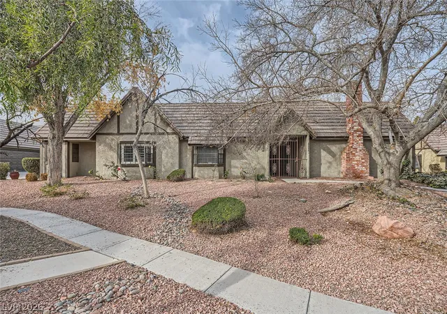 Photo 2 of Townhouse for sale at 3954 Edgemoor Way, Las Vegas, NV 89121 | MLS# 2801285 | Listing updated on 2026-07-18