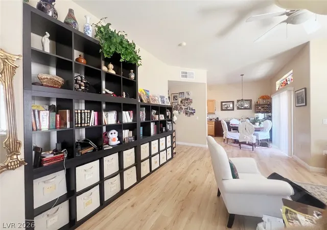 5th image of 2305 W Horizon Ridge Pkwy #1613, Henderson, NV 89052 | MLS# 2800657