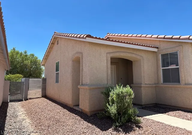 3rd image of 1721 Autumn Sage Ave, North Las Vegas, NV 89031 | MLS# 2801096