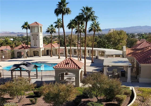 Photo 3 of Townhouse for sale at 1727 Comstock Dr, Henderson, NV 89014 | MLS# 2801459 | Listing updated on 2026-07-24