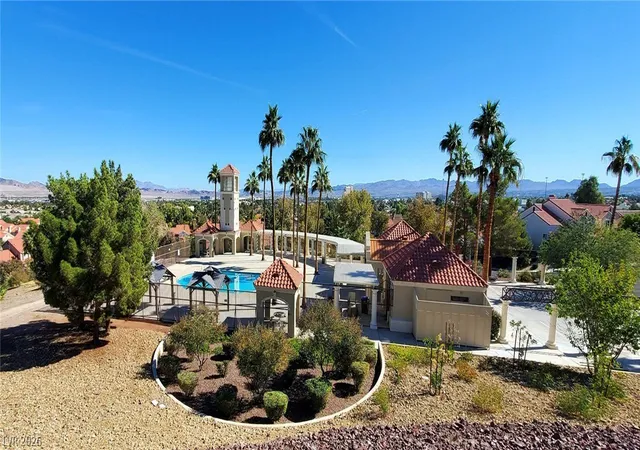 Photo 3 of Townhouse for sale at 1727 Comstock Dr, Henderson, NV 89014 | MLS# 2801459 | Listing updated on 2026-07-24
