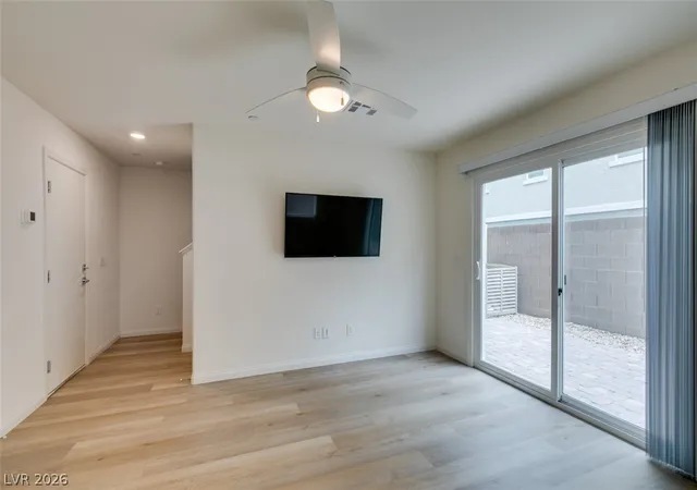 Photo 2 of Townhouse for sale at 6860 Prairie Pearl St, Las Vegas, NV 89148 | MLS# 2800832 | Listing updated on 2026-08-15