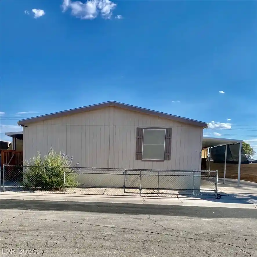 Manufactured home for sale at 5621 Tahoe Dr, Las Vegas, NV 89142 | MLS# 2801537