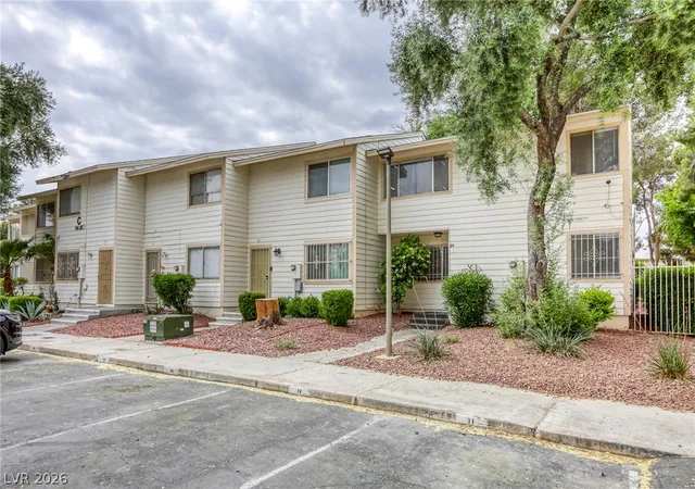 Photo 2 of Townhouse for sale at 4770 Topaz St #14, Las Vegas, NV 89121 | MLS# 2801624 | Listing updated on 2026-07-20