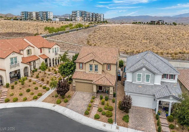 Photo 4 of Single family home for sale at 2271 Valdina St, Henderson, NV 89044 | MLS# 2799341 | Listing updated on 2026-08-03