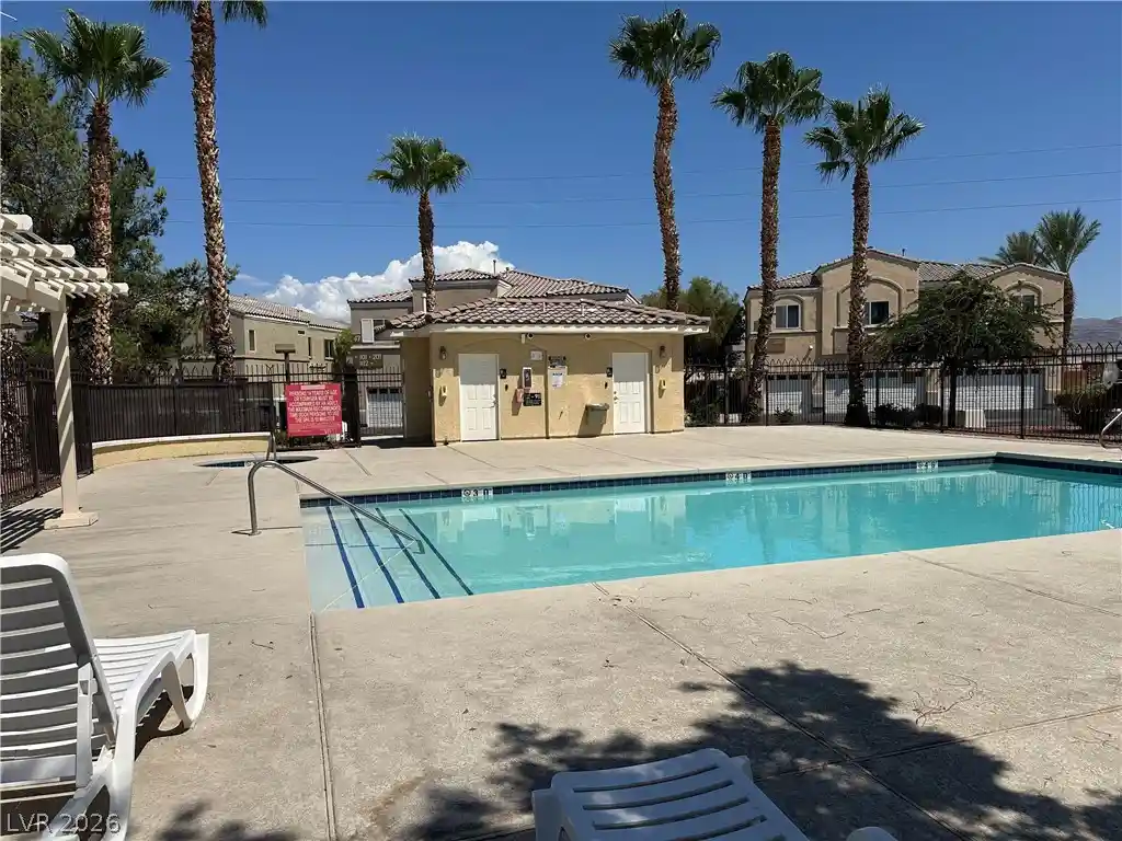Listing Photo 30 - Condo for sale in 6320 Rolling Rose St located at 6320 Rolling Rose St, North Las Vegas, NV 89081 - Unit #102