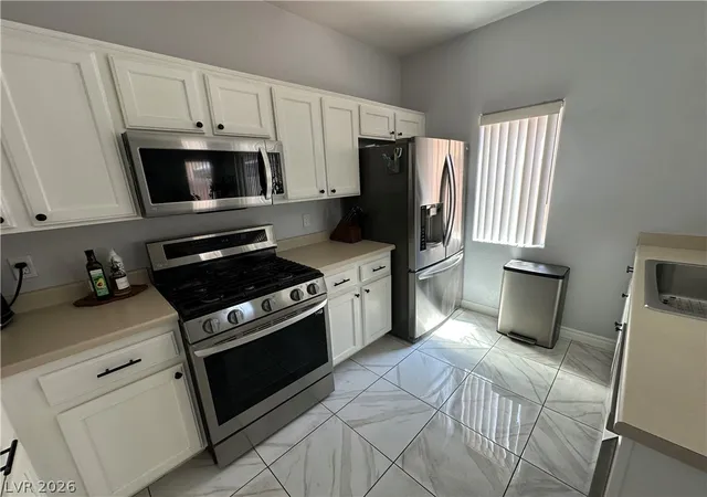 5th image of 6320 Rolling Rose St, North Las Vegas, NV 89081