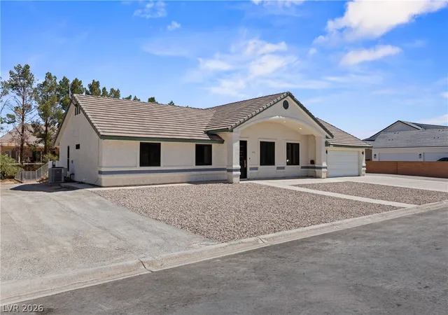 4th image of 2024 Lou Adams Ave, Logandale, NV 89021 | MLS# 2801409
