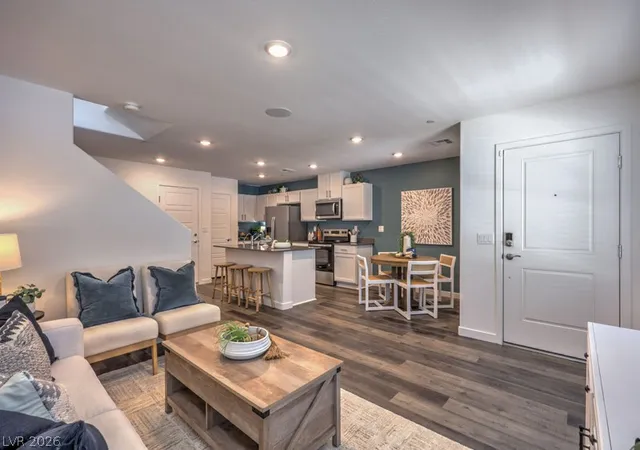 3rd image of 962 Desert Spruce St, Las Vegas, NV 89107 | MLS# 2801781