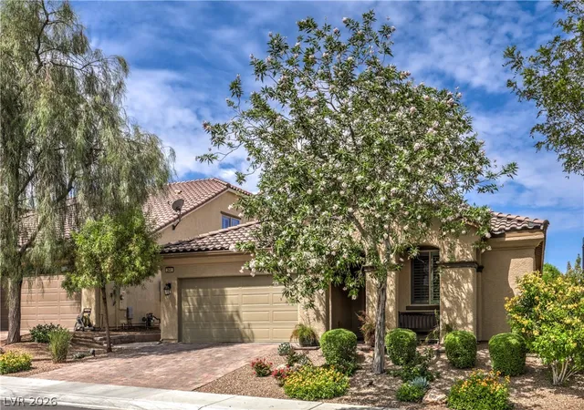 2nd image of 2641 Ornate Regiment St, Henderson, NV 89044 | MLS# 2801866