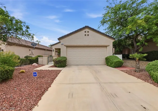 2nd image of 2187 Tiger Links Dr, Henderson, NV 89012 | MLS# 2801995