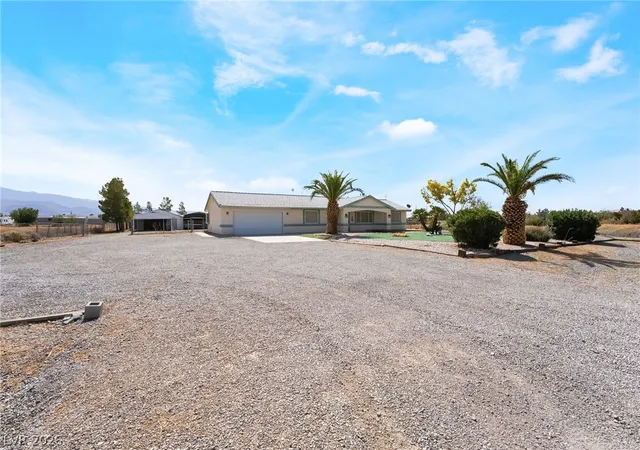 2nd image of 3631 S Blagg Rd, Pahrump, NV 89048 | MLS# 2801789