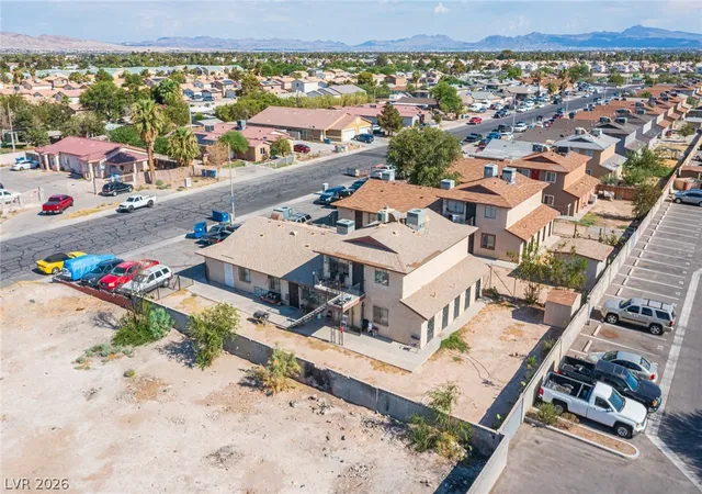 Listing Photo 5 - Condo for sale in building located at 1524 Henry Dr, Las Vegas, NV 89110
