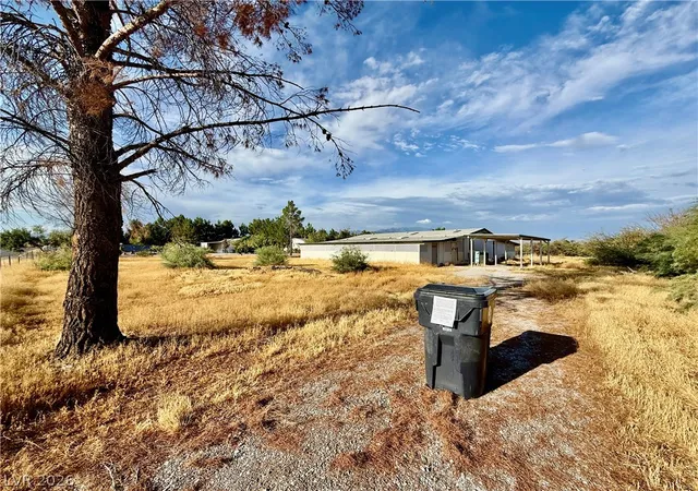 2nd image of 6821 Surrey Ln, Pahrump, NV 89048 | MLS# 2801824