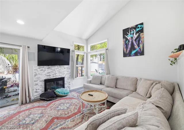 Photo 4 of Single family home for sale at 3305 Summerfield Ln, Las Vegas, NV 89117 | MLS# 2798480 | Listing updated on 2026-07-22