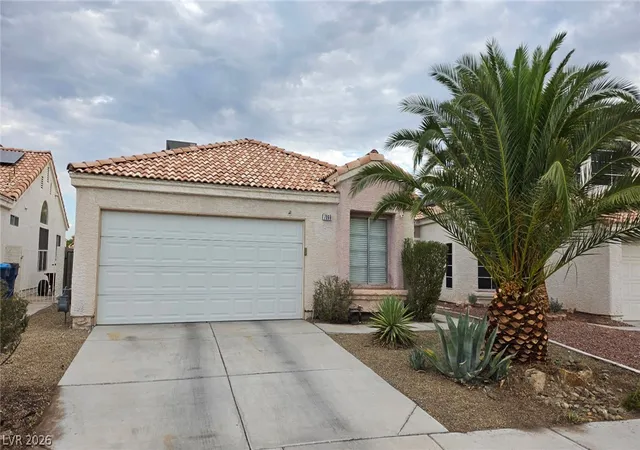 Photo 2 of Sale Pending at 7099 Shadow Crst Dr, Las Vegas, NV 89119 | MLS# 2802097 | Listing updated on 2026-08-29