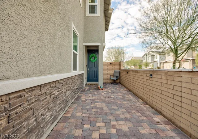 Photo 3 of Single family home for sale at 737 Cottonwood Hl Pl, Henderson, NV 89011 | MLS# 2802620 | Listing updated on 2026-08-26