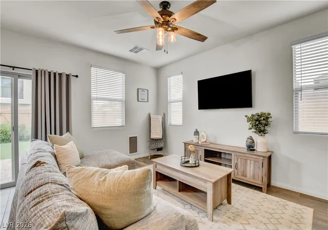 5th image of 688 Bamboo Bend Pl, Henderson, NV 89011 | MLS# 2801153