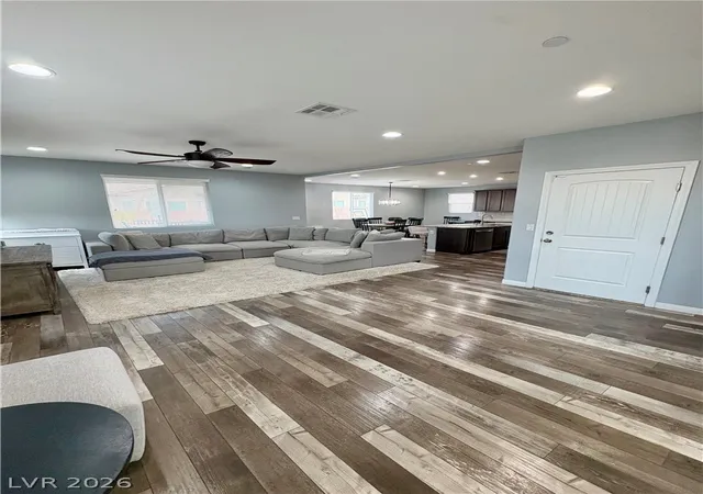 Photo 4 of Single family home for sale at 674 Tremaine Ct, Henderson, NV 89052 | MLS# 2801554 | Listing updated on 2026-10-05