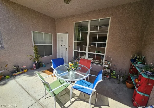 3rd image of 6901 Cobre Azul Ave, Las Vegas, NV 89108