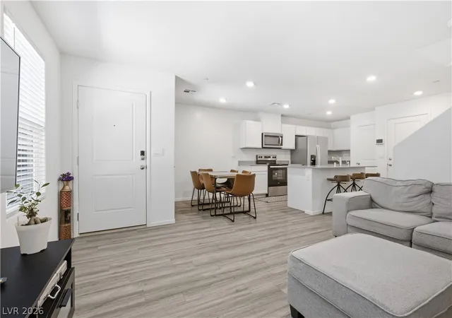Photo 2 of Townhouse for sale at 4990 Pear Mesa Ave, Las Vegas, NV 89139 | MLS# 2801628 | Listing updated on 2026-08-13