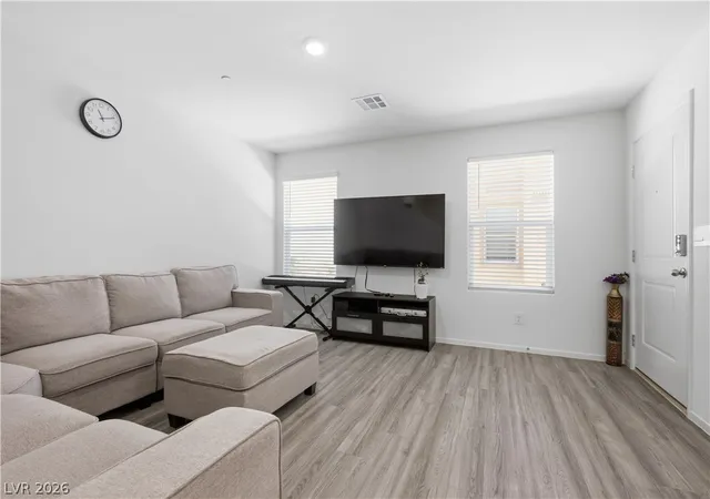 Photo 3 of Townhouse for sale at 4990 Pear Mesa Ave, Las Vegas, NV 89139 | MLS# 2801628 | Listing updated on 2026-08-13