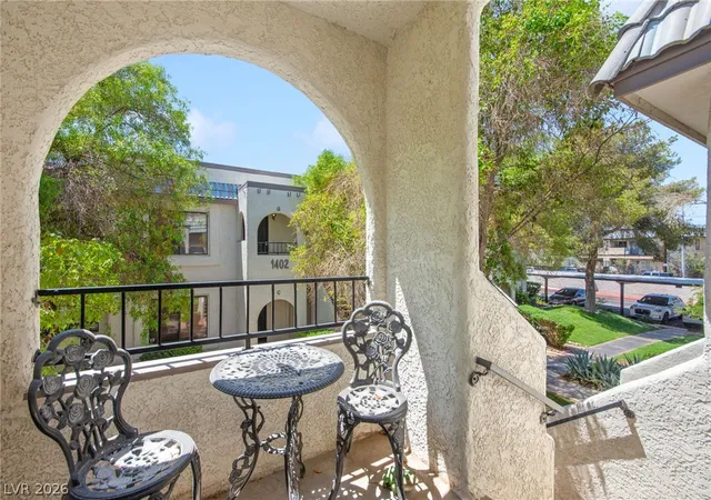 Photo 3 of Condo for sale at 1400 Santa Margarita St #H, Las Vegas, NV 89146 | MLS# 2802809 | Listing updated on 2026-09-01