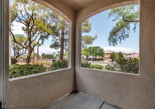 5th image of 2305 W Horizon Ridge Pkwy #3813, Henderson, NV 89052 | MLS# 2801817