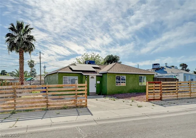 Photo 3 of Single family home for sale at 1720 E Carson Ave, Las Vegas, NV 89101 | MLS# 2802641 | Listing updated on 2026-08-23