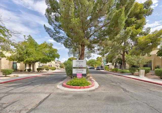 3rd image of 4669 Kelly Barry Wy, Las Vegas, NV 89121 | MLS# 2800775