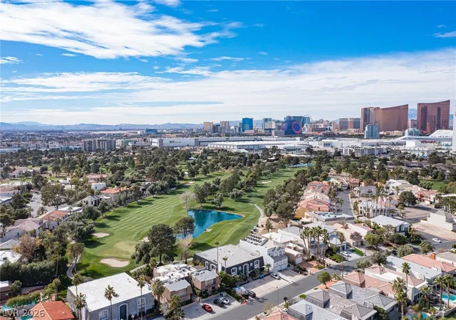 Photo 3 of Condo for sale at 915 Vegas Valley Dr #4, Las Vegas, NV 89109 | MLS# 2803081 | Listing updated on 2026-07-24