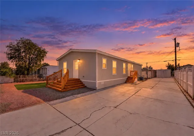 Manufactured home for sale at 2253 Clinton Ln, Las Vegas, NV 89156 | MLS# 2803125