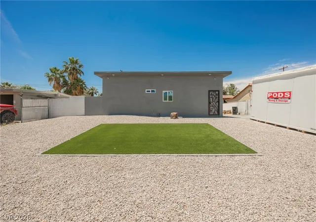 1st image of 2807 Hermosa St, Las Vegas, NV 89169 | MLS# 2802103