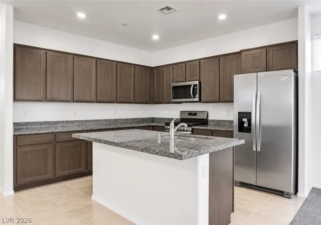 Photo 4 of Townhouse for sale at 671 Anemone Ln, Henderson, NV 89015 | MLS# 2802176 | Listing updated on 2026-08-08